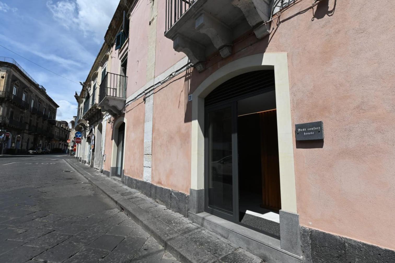 Suite Al Centro Storico Acireale Exterior foto